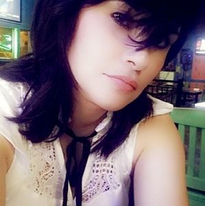 Meet your Posher, Corrina